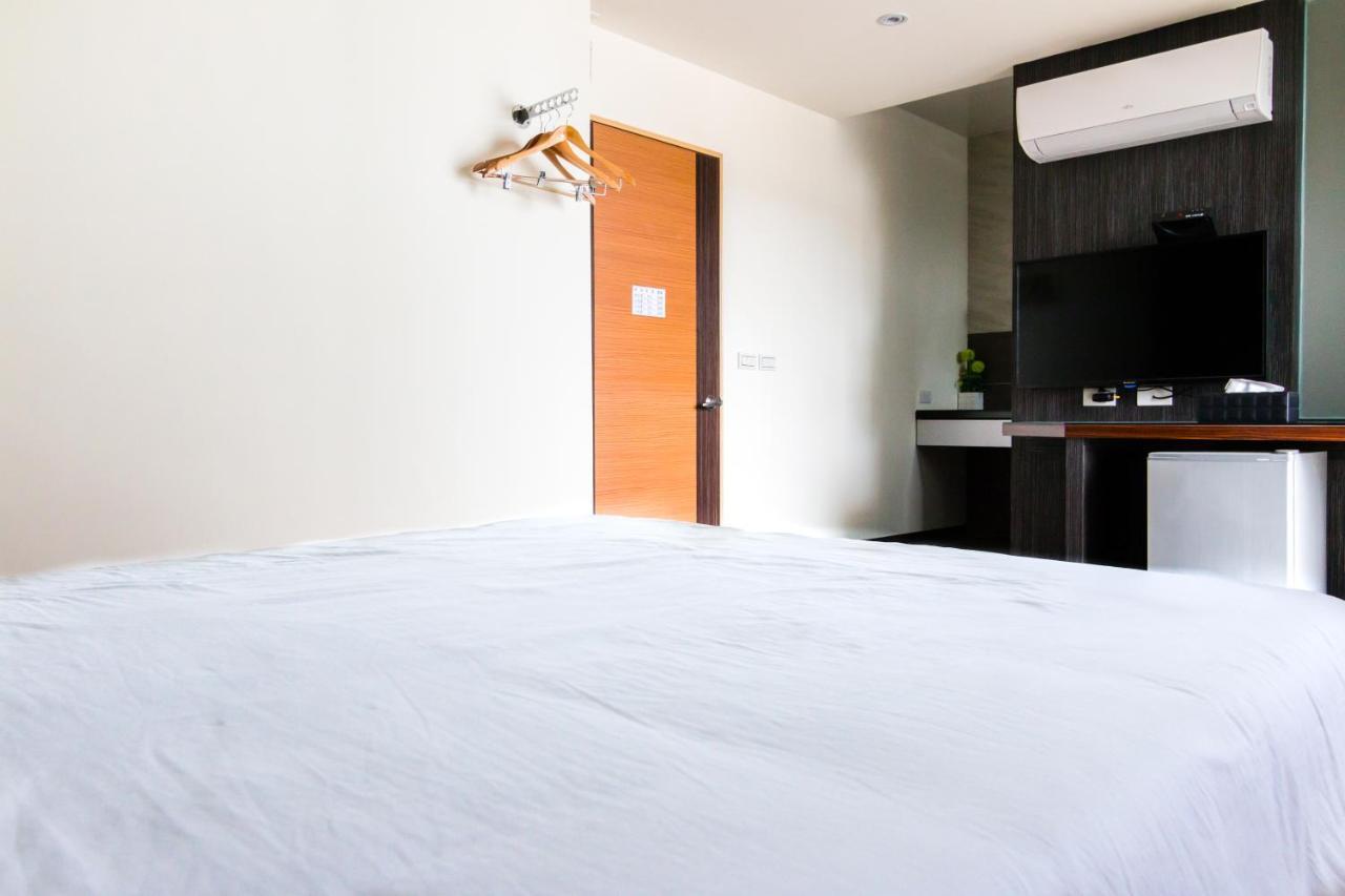 Bobo'S Homestay Luodong Exterior foto