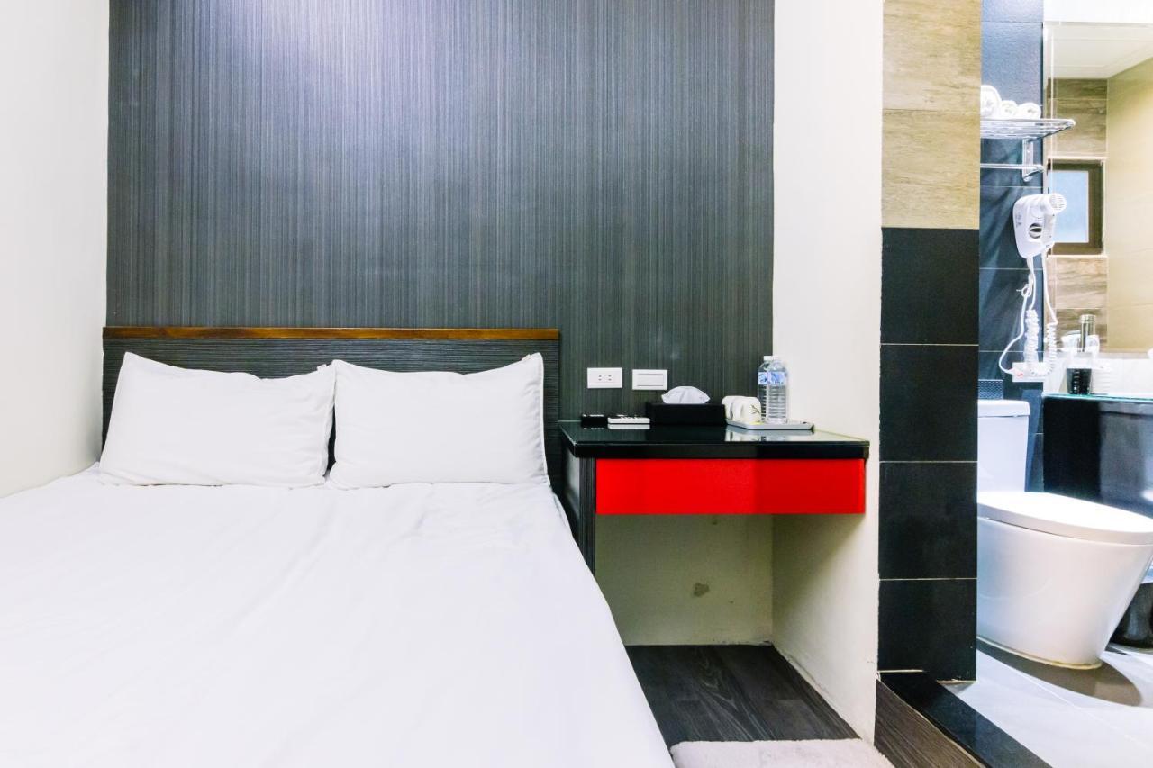 Bobo'S Homestay Luodong Exterior foto